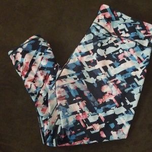Slighly worn Fabletics Workout capris